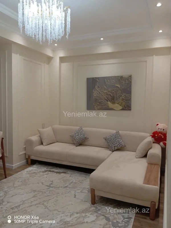 Satılır 2 otaqlı yeni tikili 60 m²