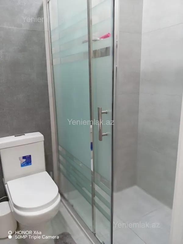 Satılır 2 otaqlı yeni tikili 60 m²