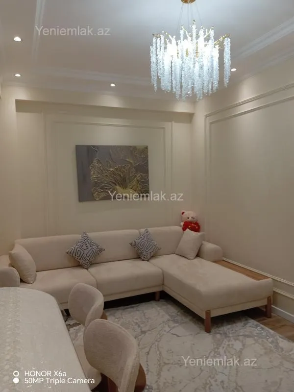 Satılır 2 otaqlı yeni tikili 60 m²