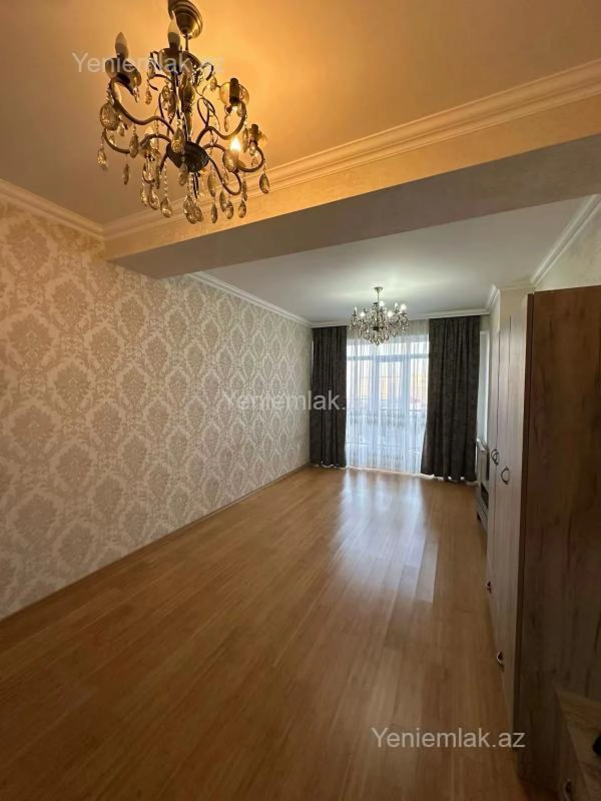 Satılır 2 otaqlı yeni tikili 75 m²