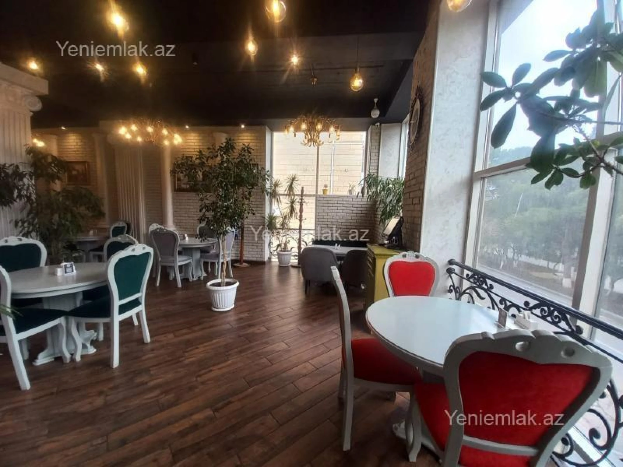 Satılır 5 otaqlı obyekt 420 m²