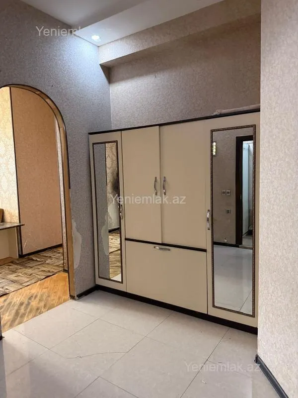 Satılır 3 otaqlı yeni tikili 95 m²