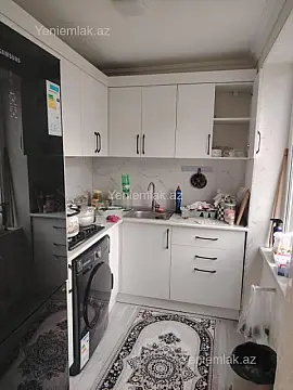Satılır 1 otaqlı köhnə tikili 35 m²