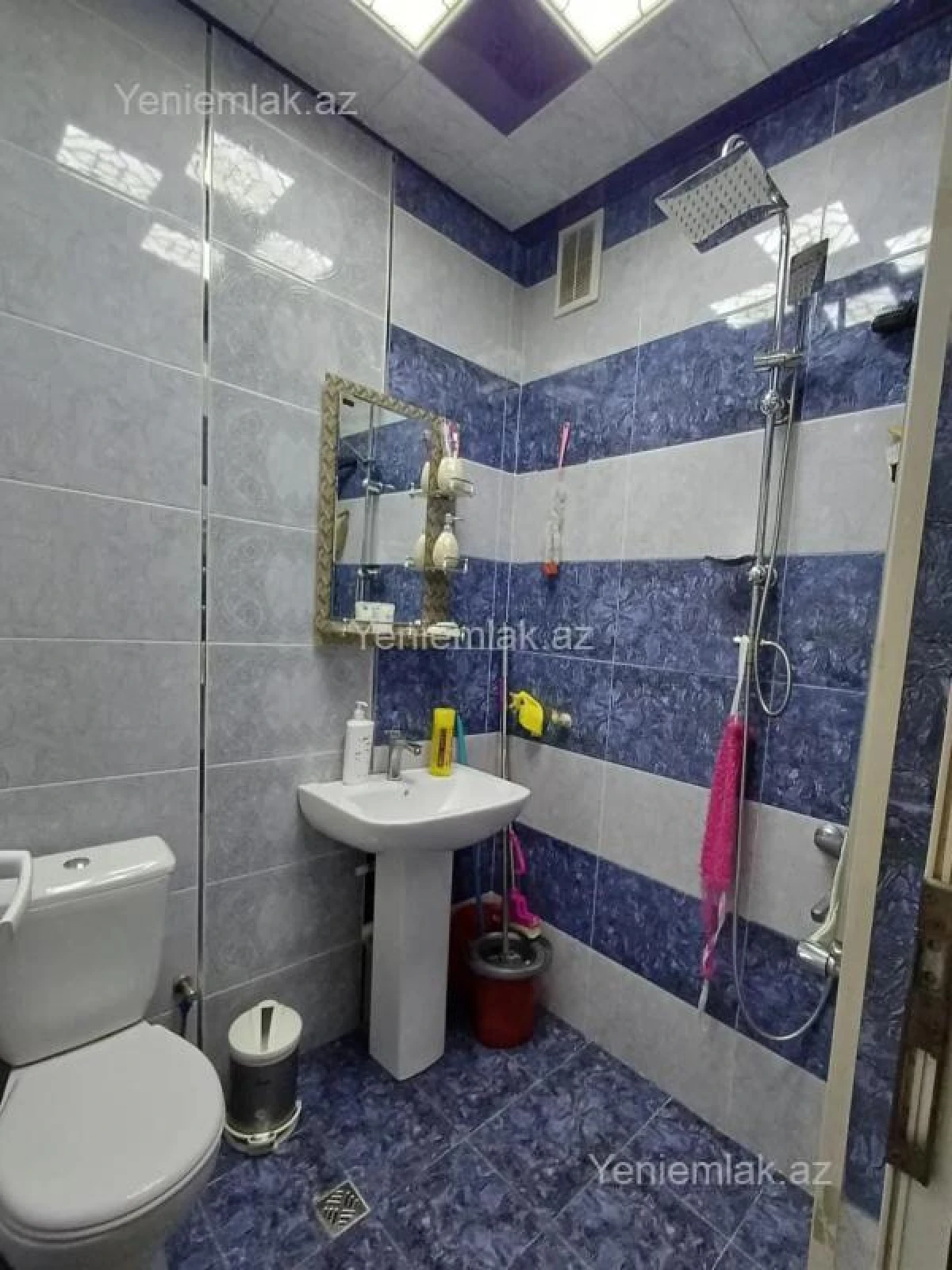 Satılır 1 otaqlı köhnə tikili 42 m²