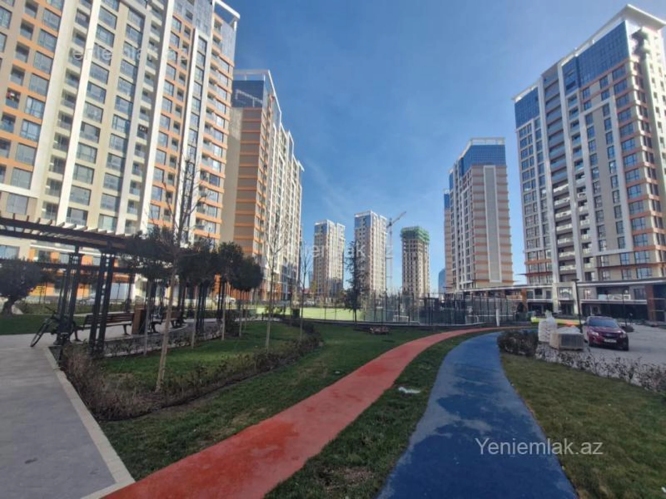Satılır 3 otaqlı yeni tikili 107 m²