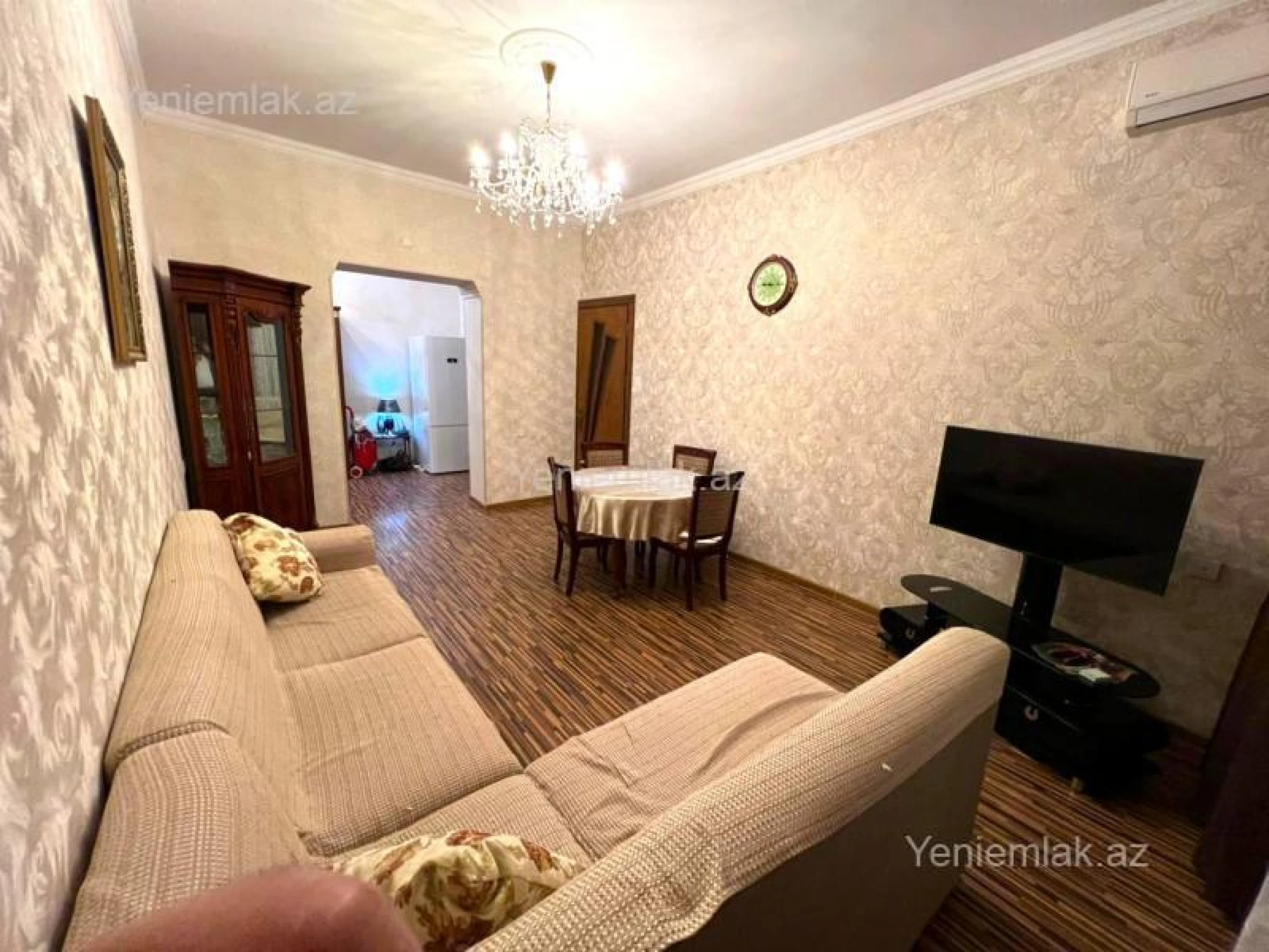 Satılır 3 otaqlı köhnə tikili 90 m²