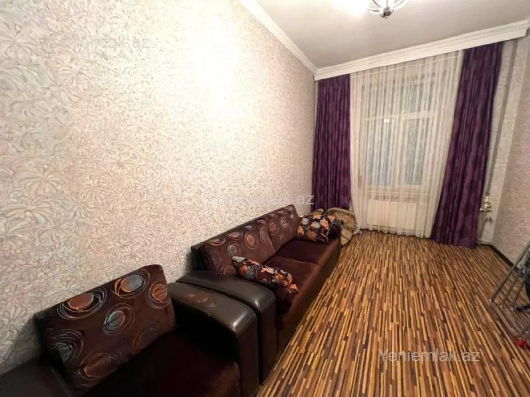 Satılır 3 otaqlı köhnə tikili 90 m²