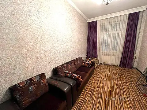 Satılır 3 otaqlı köhnə tikili 90 m²