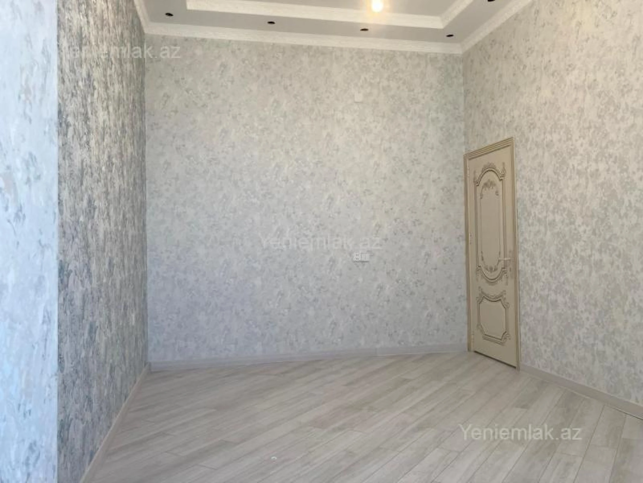 Satılır 2 otaqlı yeni tikili 81 m²