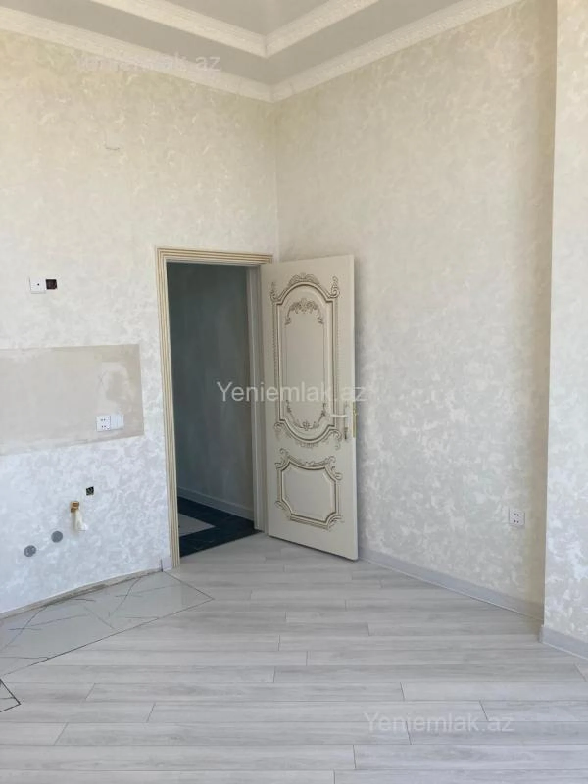 Satılır 2 otaqlı yeni tikili 81 m²