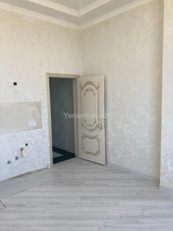 Satılır 2 otaqlı yeni tikili 81 m²
