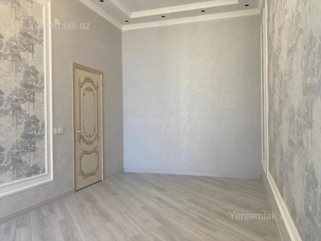 Satılır 2 otaqlı yeni tikili 81 m²