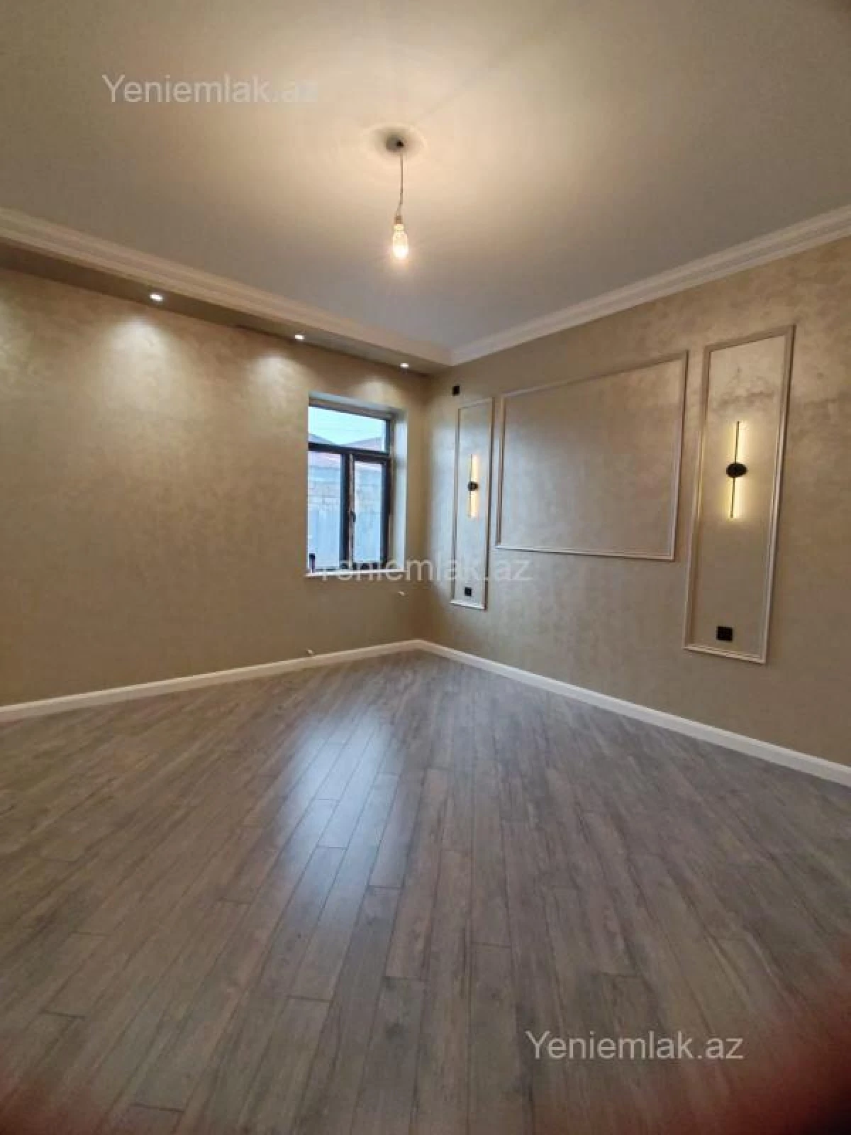 Satılır 4 otaqlı həyət evi 150 m²