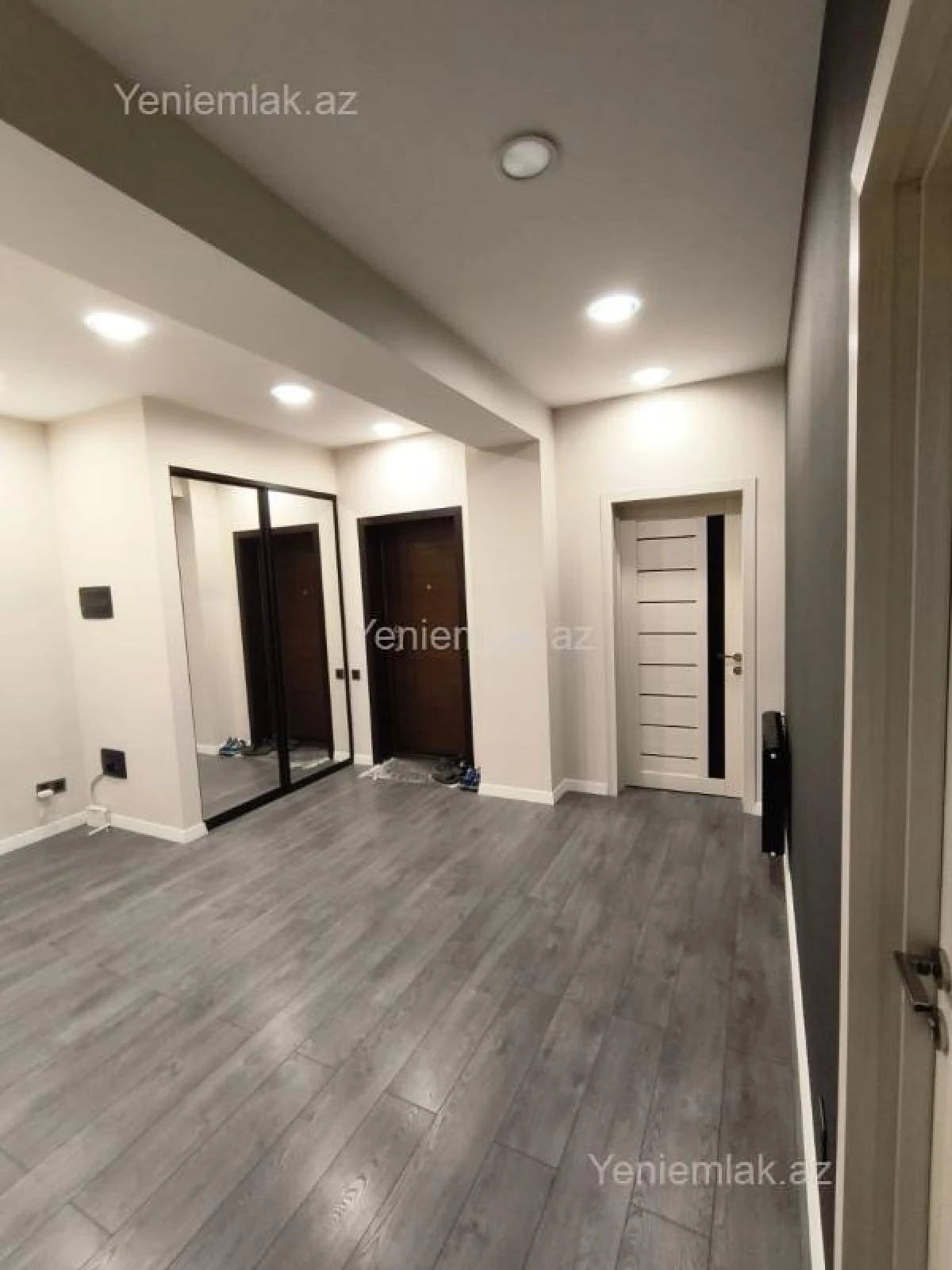 Satılır 3 otaqlı yeni tikili 123 m²