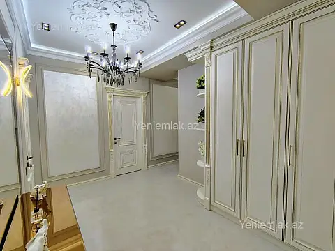 Satılır 4 otaqlı köhnə tikili 142 m² — Bakı, Nərimanov 4 otaq 142.00 m²