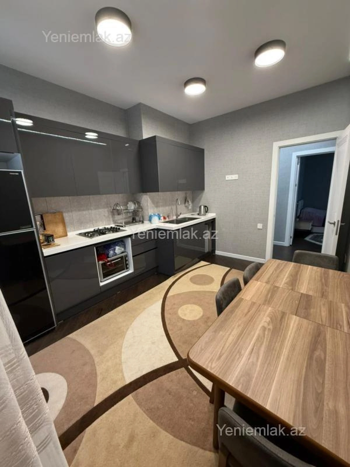 Satılır 3 otaqlı yeni tikili 105 m²