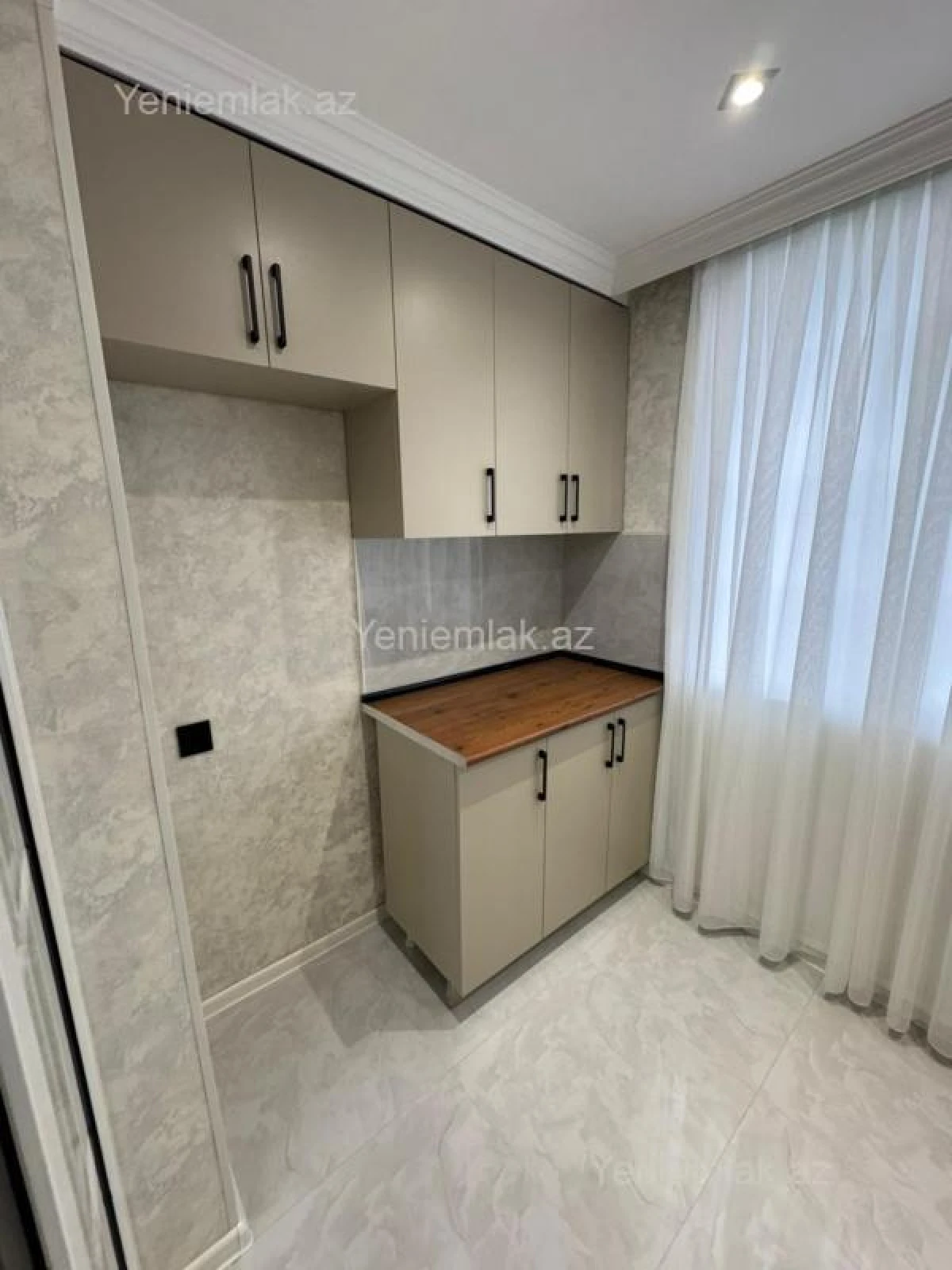 Satılır 3 otaqlı köhnə tikili 60 m²
