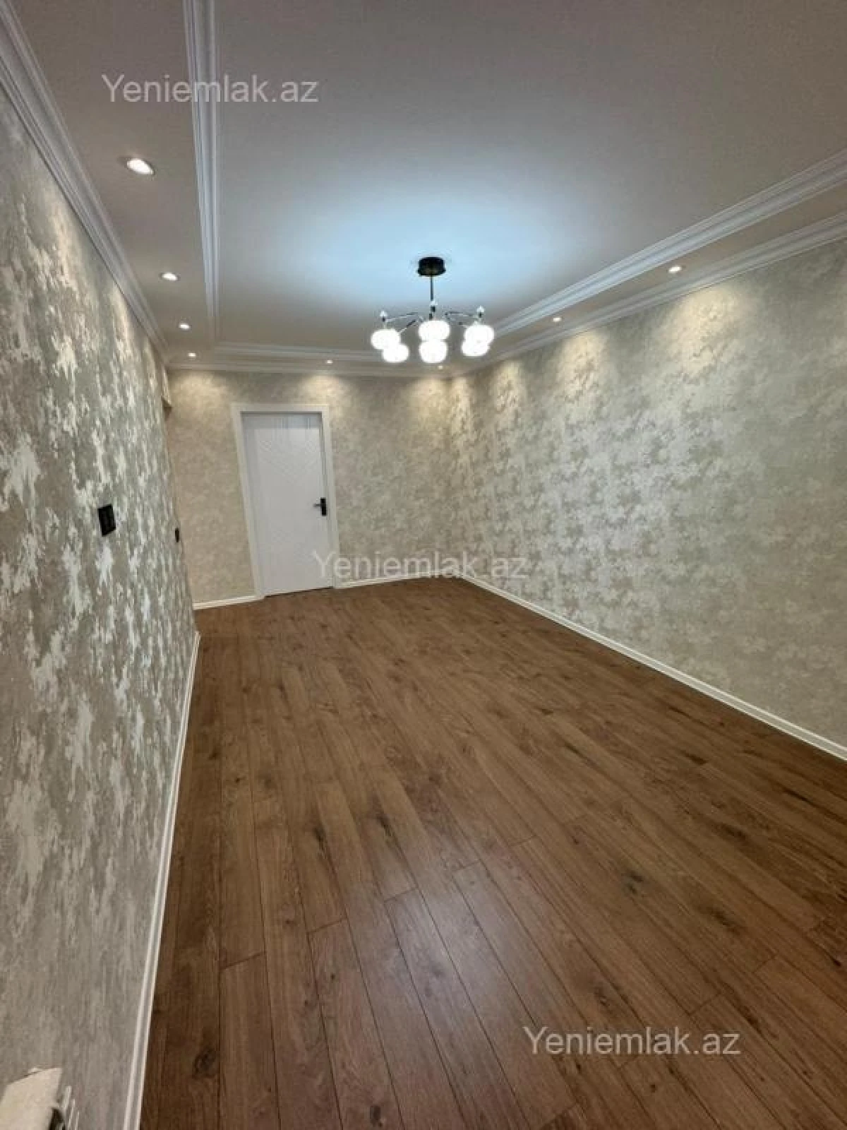 Satılır 3 otaqlı köhnə tikili 60 m²