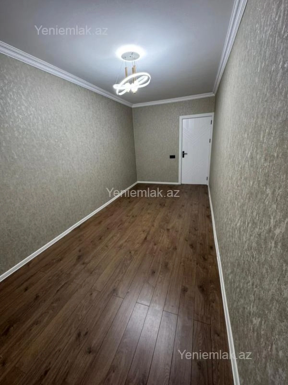 Satılır 3 otaqlı köhnə tikili 60 m²