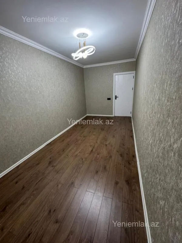 Satılır 3 otaqlı köhnə tikili 60 m²
