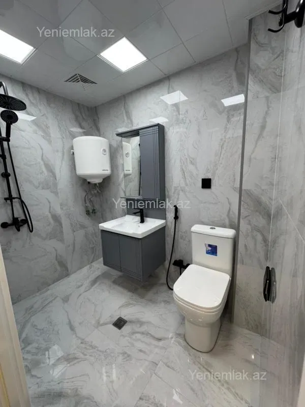 Satılır 3 otaqlı köhnə tikili 60 m²