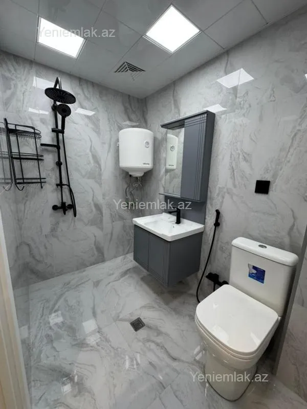 Satılır 3 otaqlı köhnə tikili 60 m²