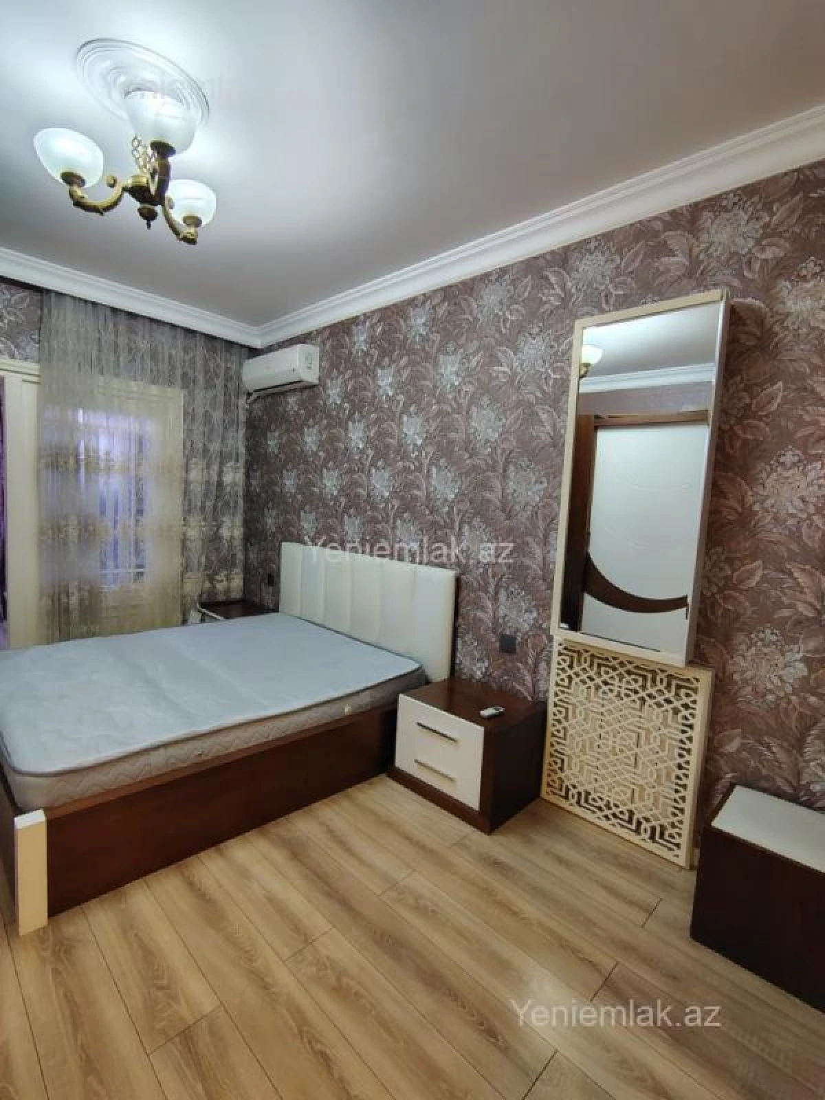Satılır 3 otaqlı köhnə tikili 75 m²