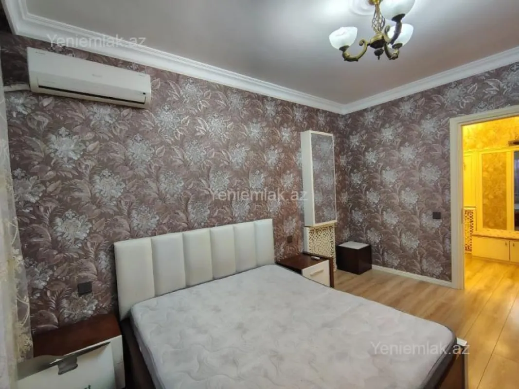Satılır 3 otaqlı köhnə tikili 75 m²