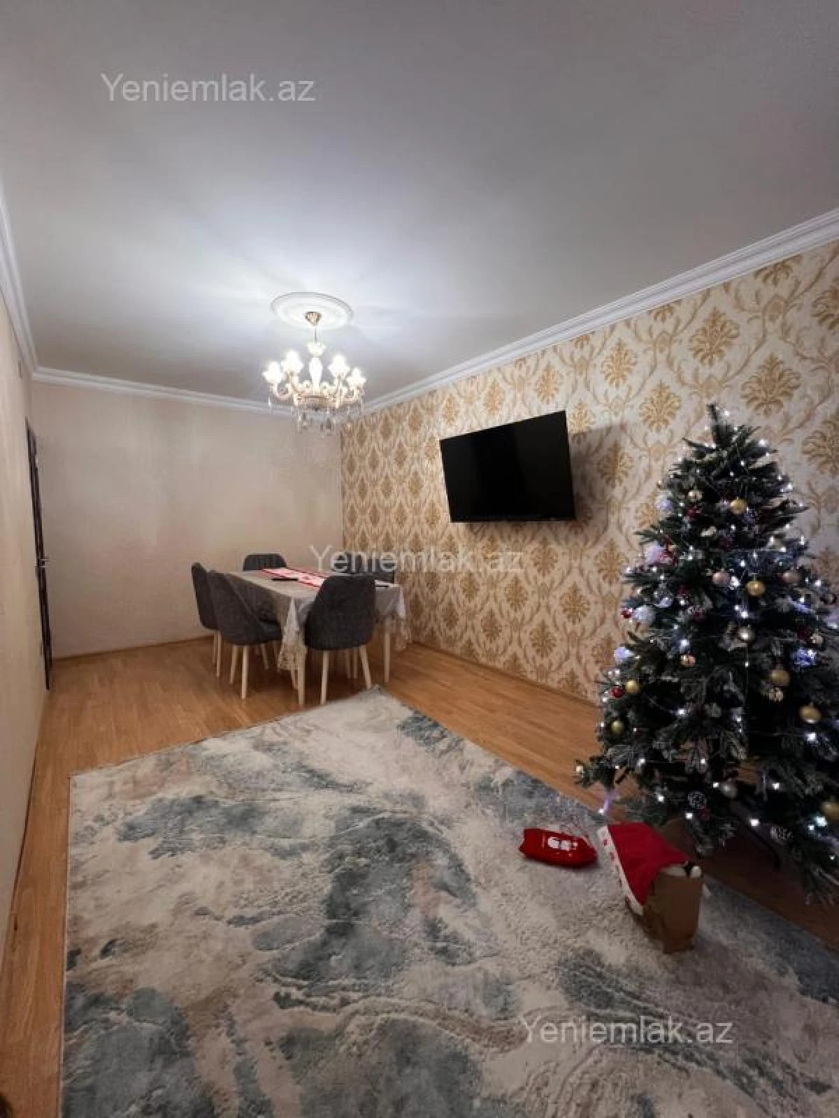 Satılır 3 otaqlı köhnə tikili 80 m²