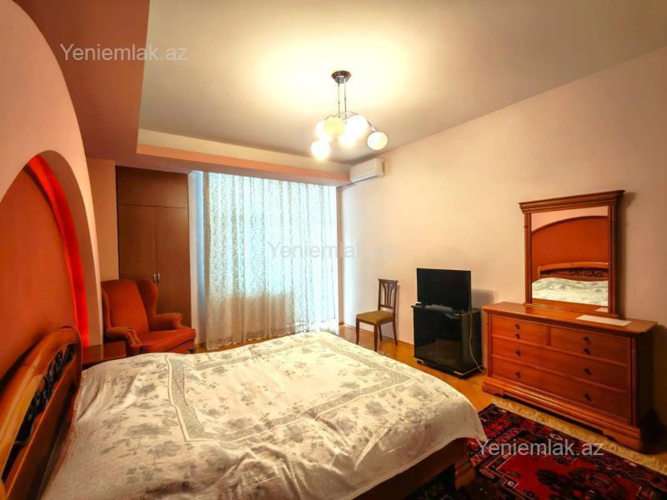 Satılır 4 otaqlı yeni tikili 223 m²