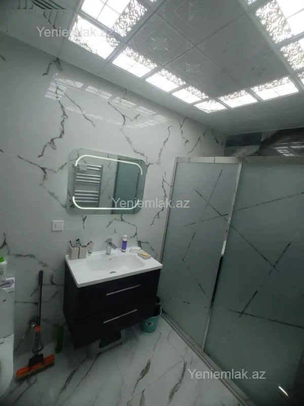 Satılır 4 otaqlı yeni tikili 108 m²