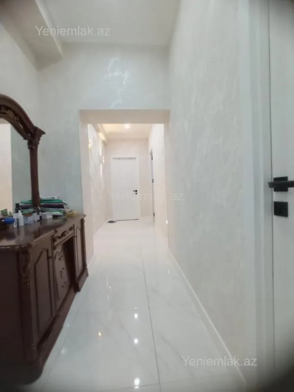 Satılır 4 otaqlı yeni tikili 108 m²