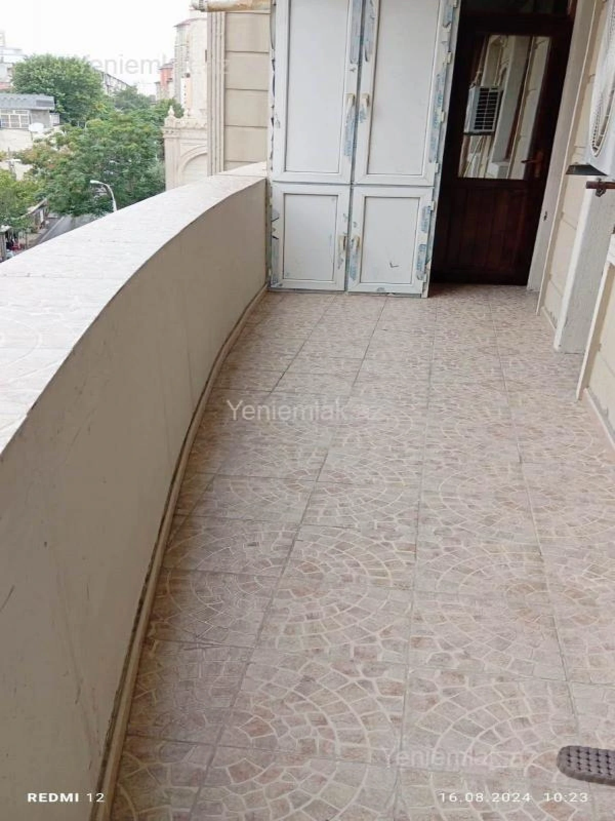 Satılır 4 otaqlı yeni tikili 120 m²