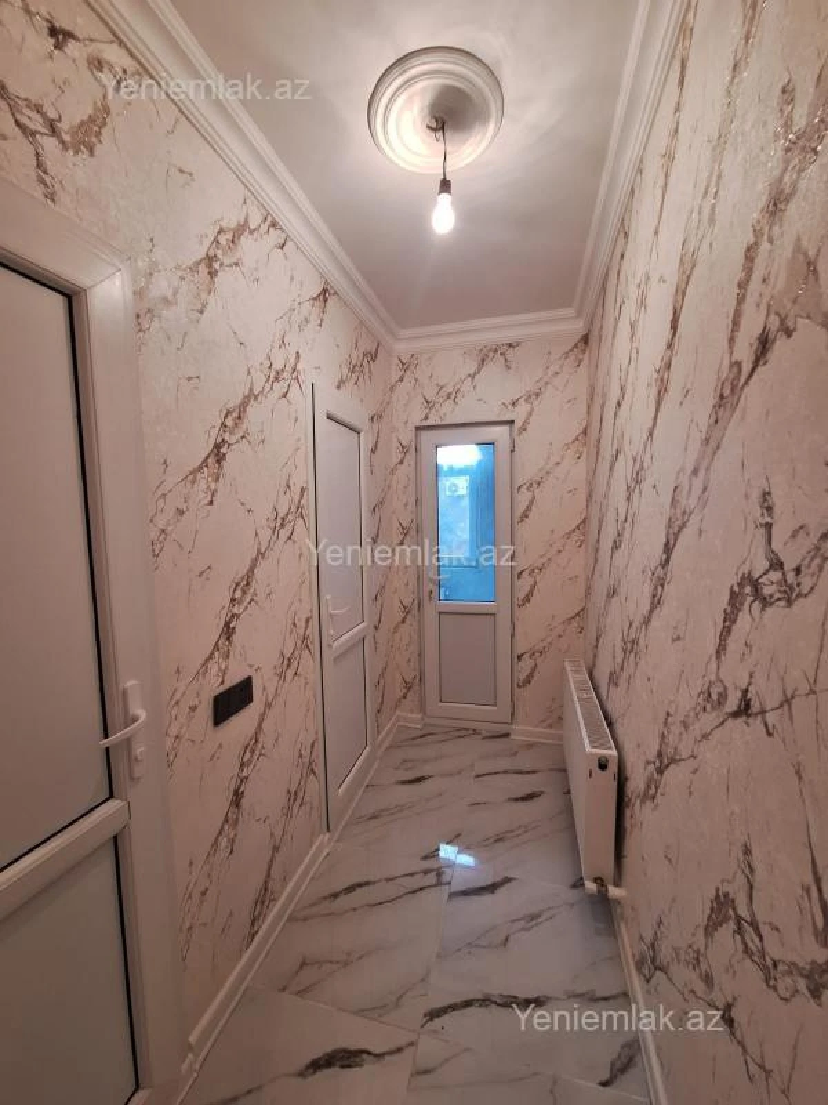 Satılır 3 otaqlı köhnə tikili 75 m²