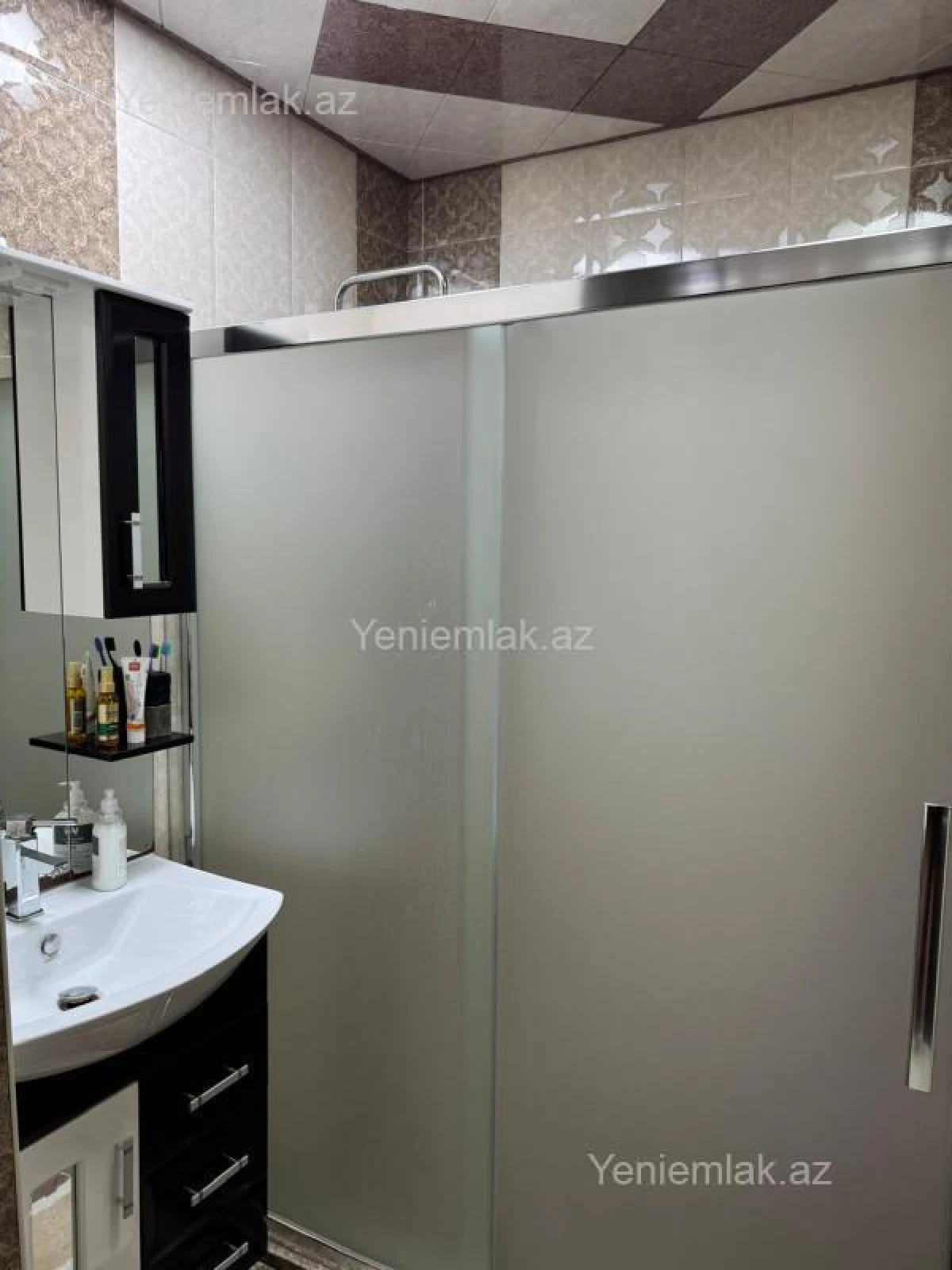 Satılır 3 otaqlı yeni tikili 120 m²