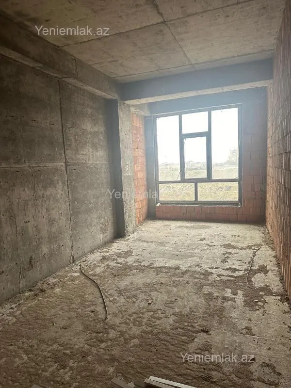 Satılır 2 otaqlı yeni tikili 80 m²