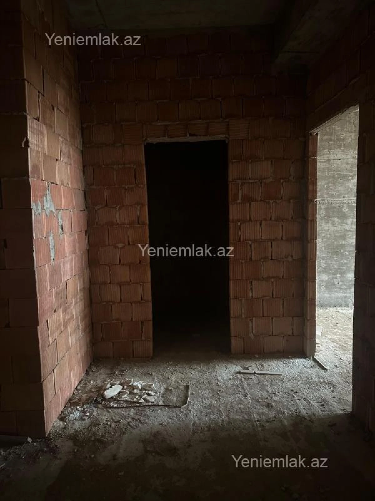 Satılır 2 otaqlı yeni tikili 80 m²