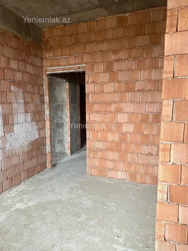 Satılır 2 otaqlı yeni tikili 80 m²