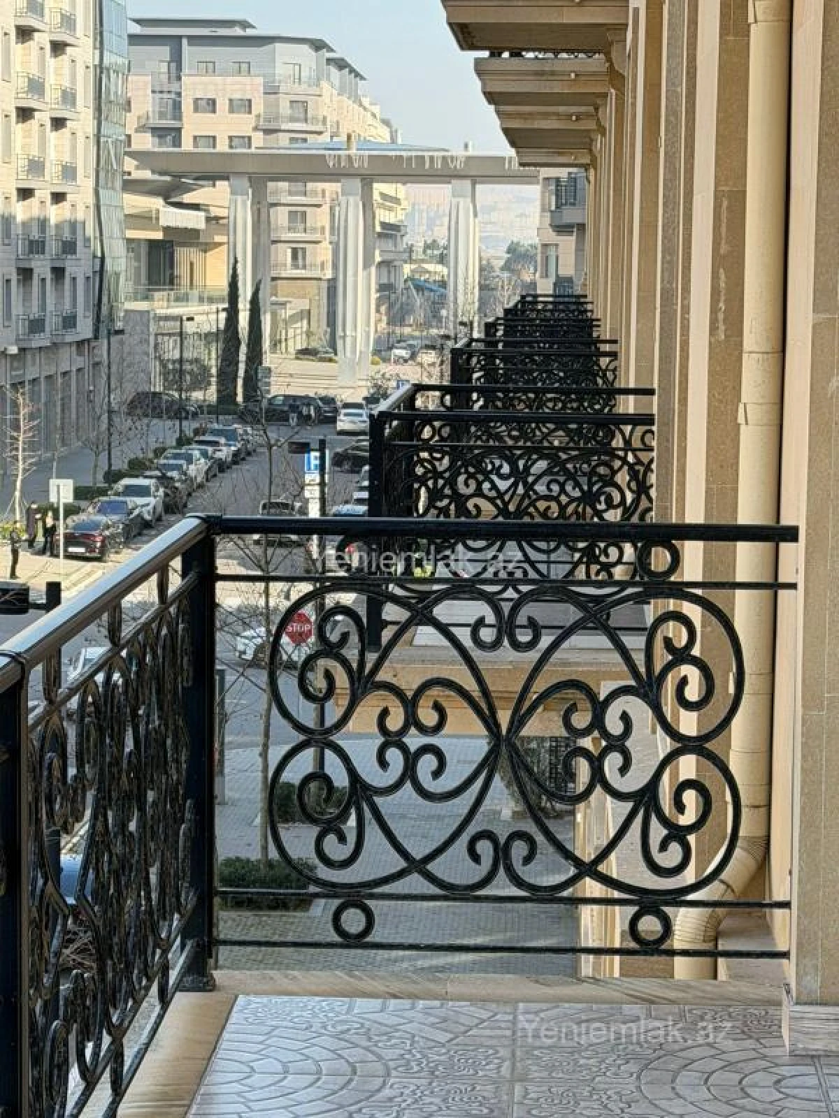 Satılır 4 otaqlı yeni tikili 165 m²