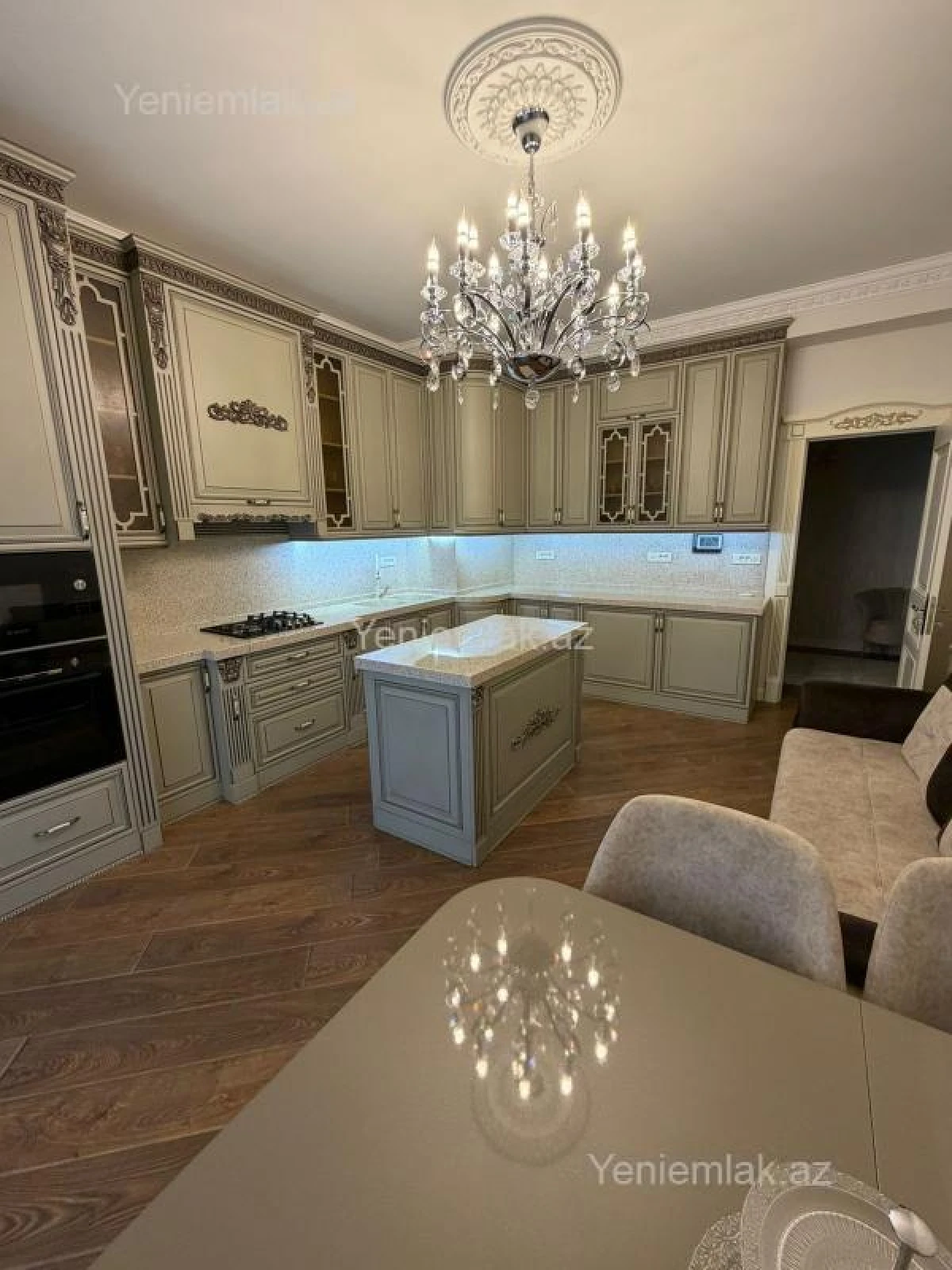 Satılır 4 otaqlı yeni tikili 165 m²