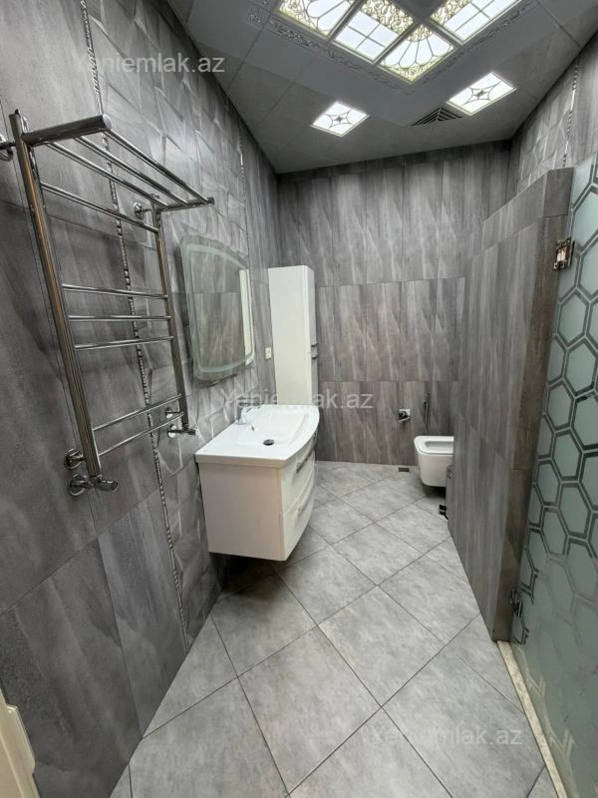 Satılır 4 otaqlı yeni tikili 165 m²