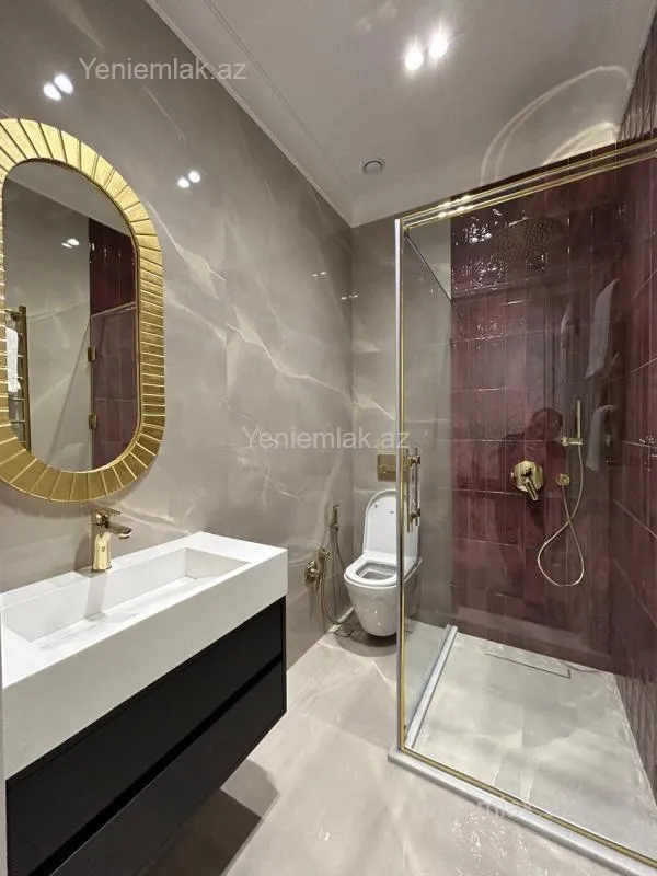 Satılır 4 otaqlı yeni tikili 140 m²