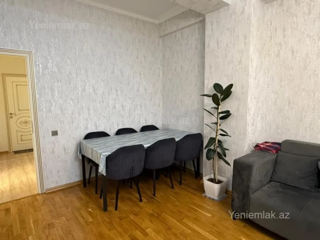 Satılır 3 otaqlı yeni tikili 83 m²
