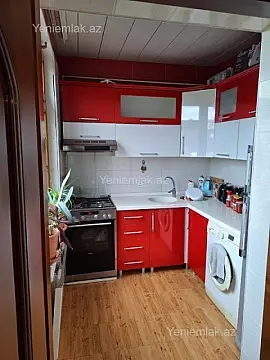 Satılır 2 otaqlı köhnə tikili 55 m²