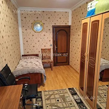Satılır 2 otaqlı köhnə tikili 55 m²