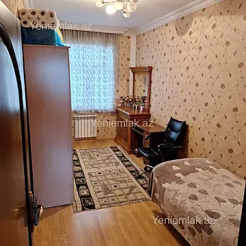 Satılır 2 otaqlı köhnə tikili 55 m²