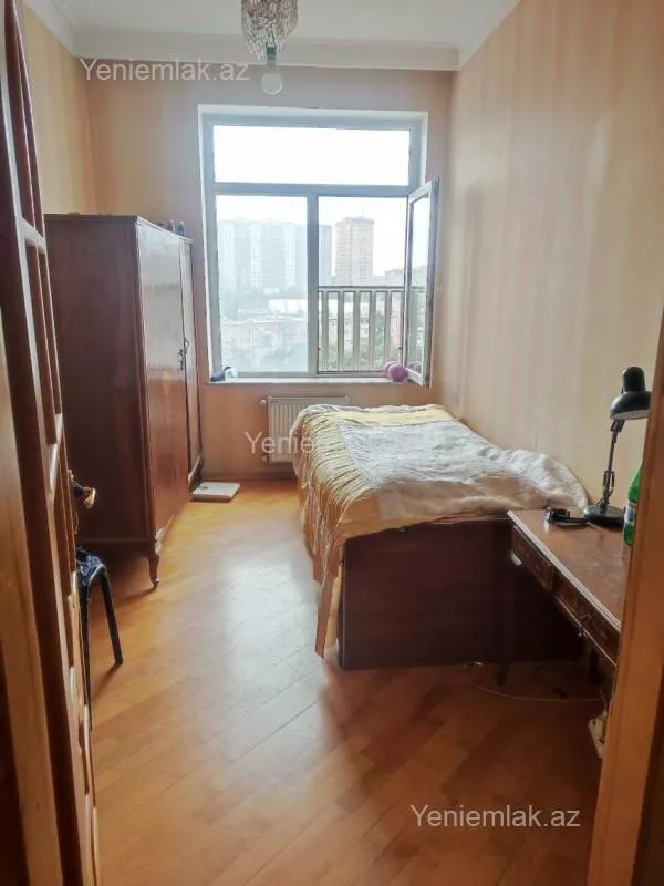 Satılır 3 otaqlı yeni tikili 96 m²