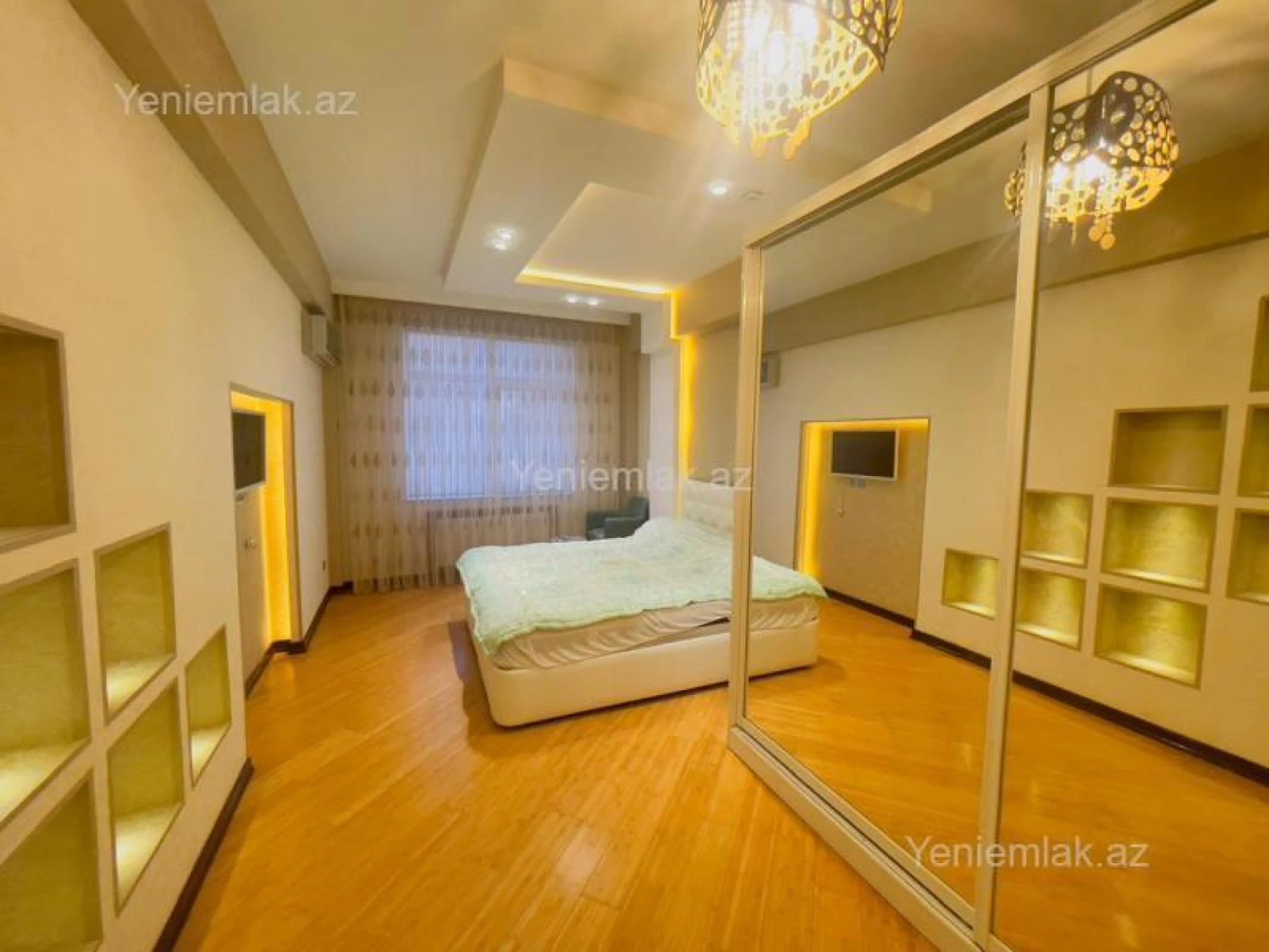 Satılır 3 otaqlı yeni tikili 115 m²