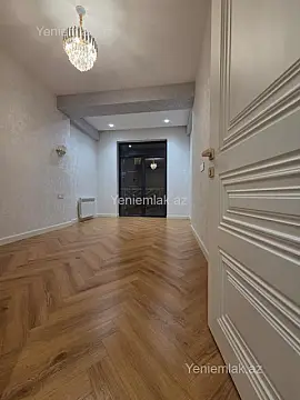Satılır 2 otaqlı yeni tikili 75 m²