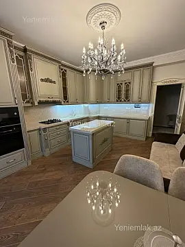 Satılır 4 otaqlı yeni tikili 161 m²